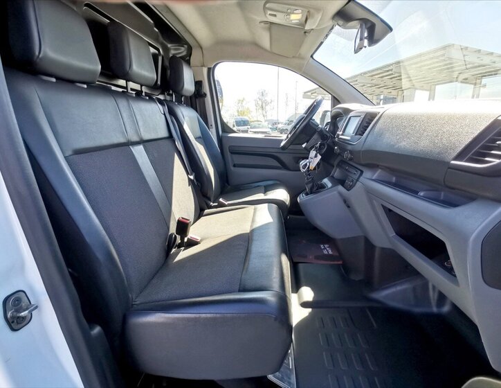 Opel Vivaro Ostatní 2,0 l 110 kw