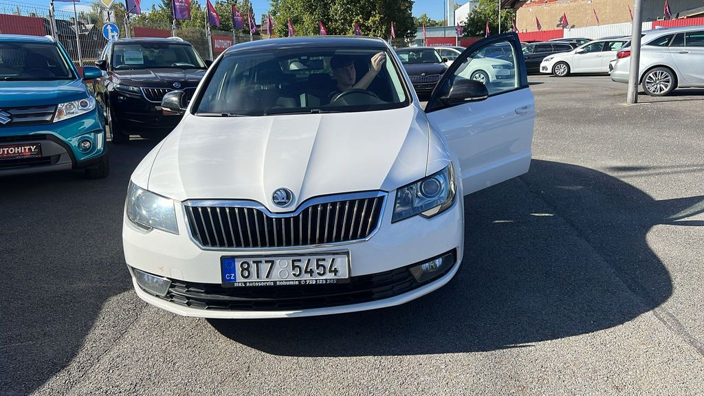 Škoda Superb