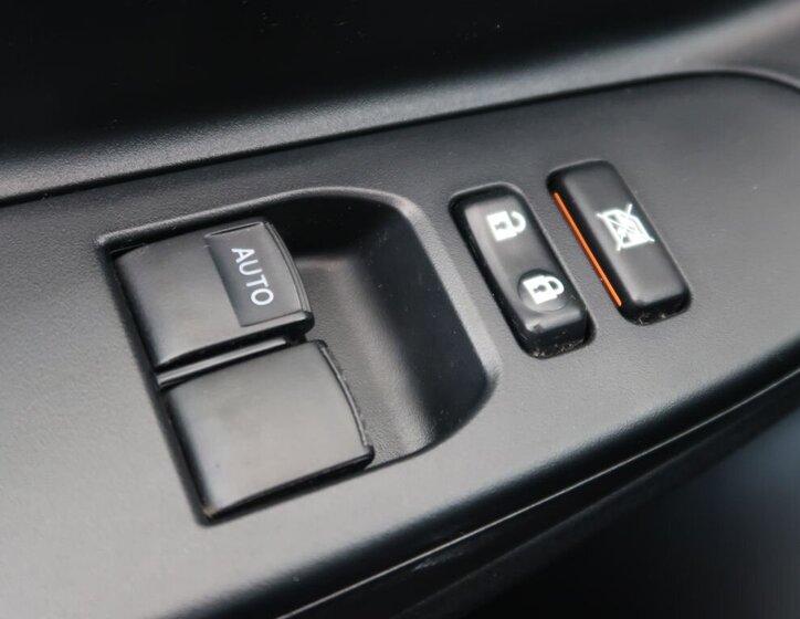 Toyota Yaris Hatchback 1,3 l 73 kw