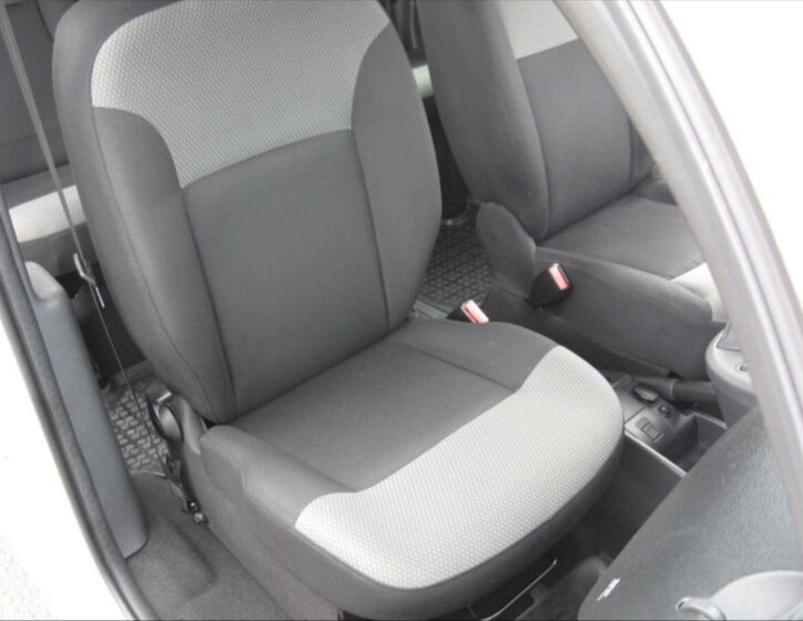 Renault Kangoo Kombi 1,2 l 84 kw