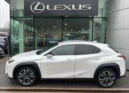 Lexus UX 300h 2
