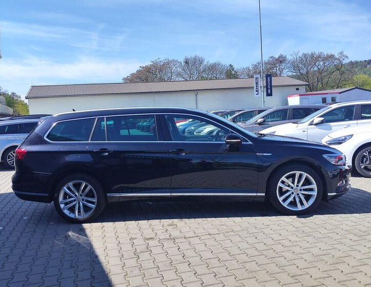 Volkswagen Passat Kombi 2,0 l 140 kw