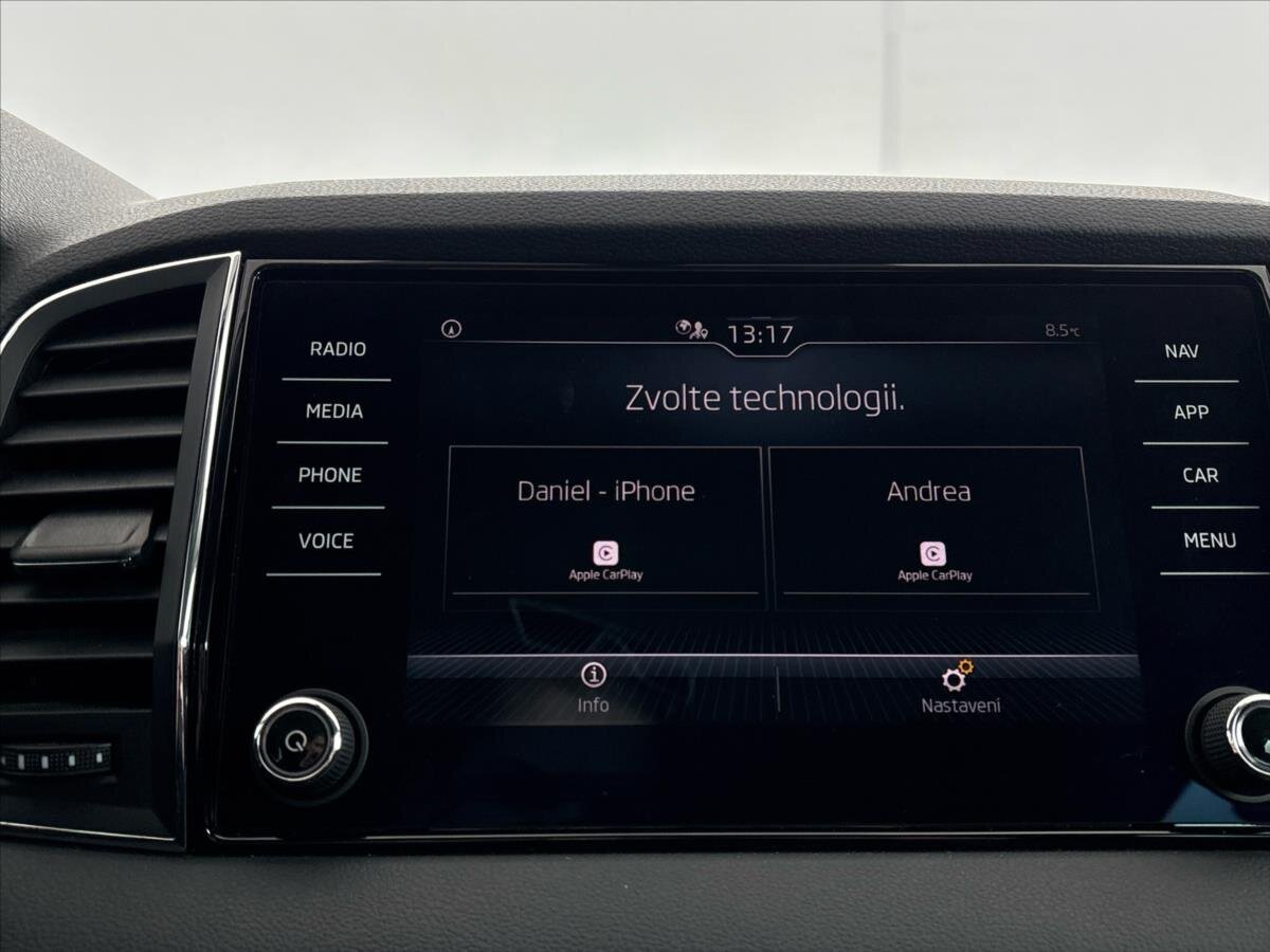 Škoda Karoq SUV / Terénní 2,0 l 85 kw