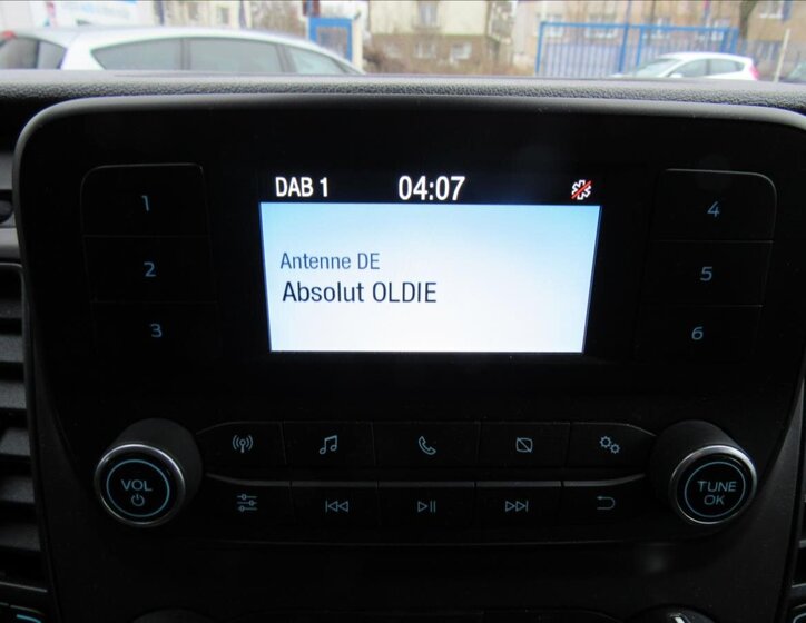 Ford Transit Custom 16