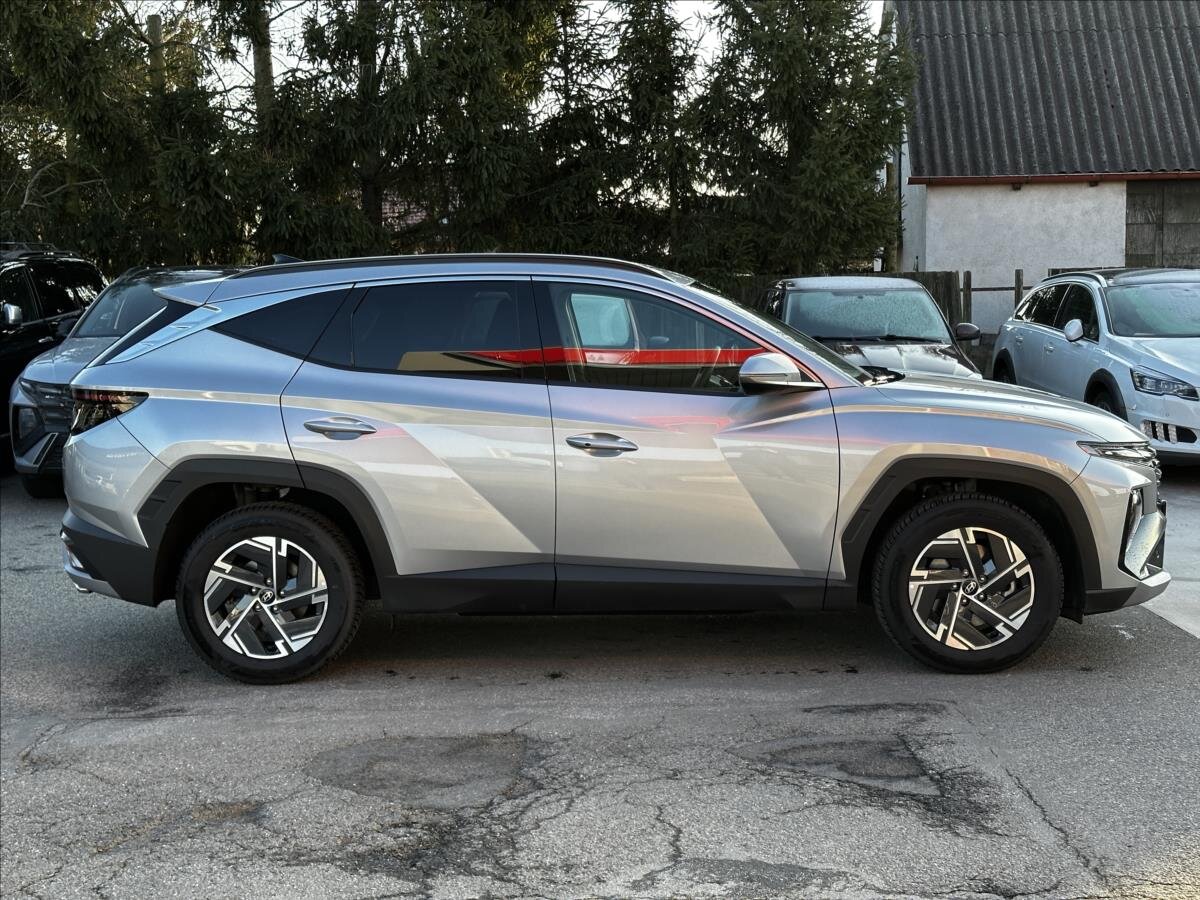 Hyundai Tucson SUV / Terénní 1,6 l 117 kw