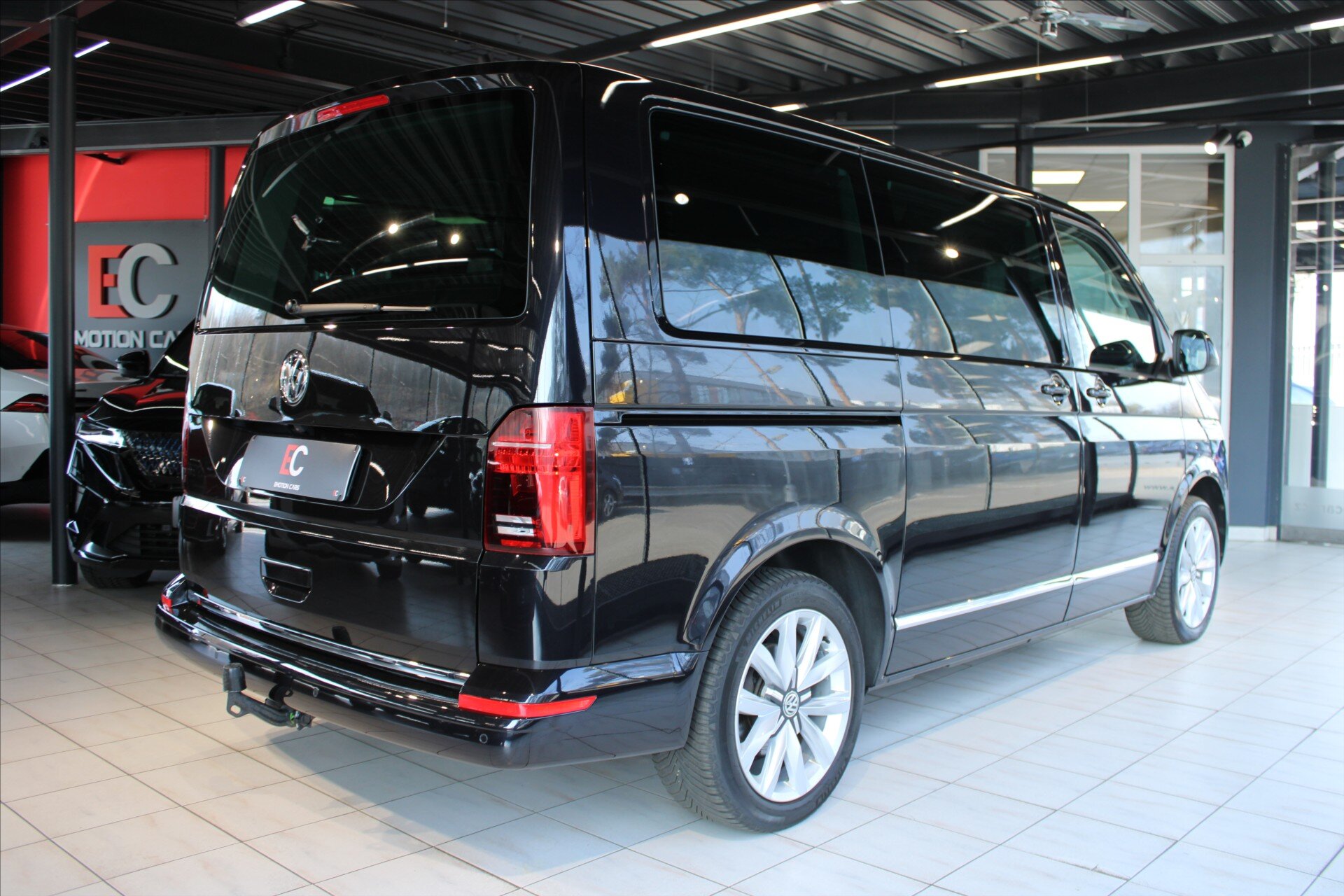 Volkswagen Multivan MPV 2,0 l 146 kw