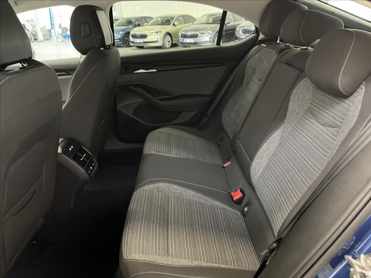 Škoda Superb Liftback 2,0 l 110 kw