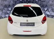 Peugeot 208 6