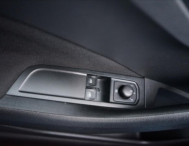 Škoda Kamiq Hatchback 999,0 81 kw