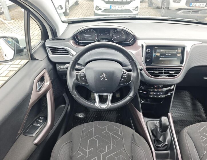 Peugeot 2008 SUV / Terénní 1,2 l 60 kw