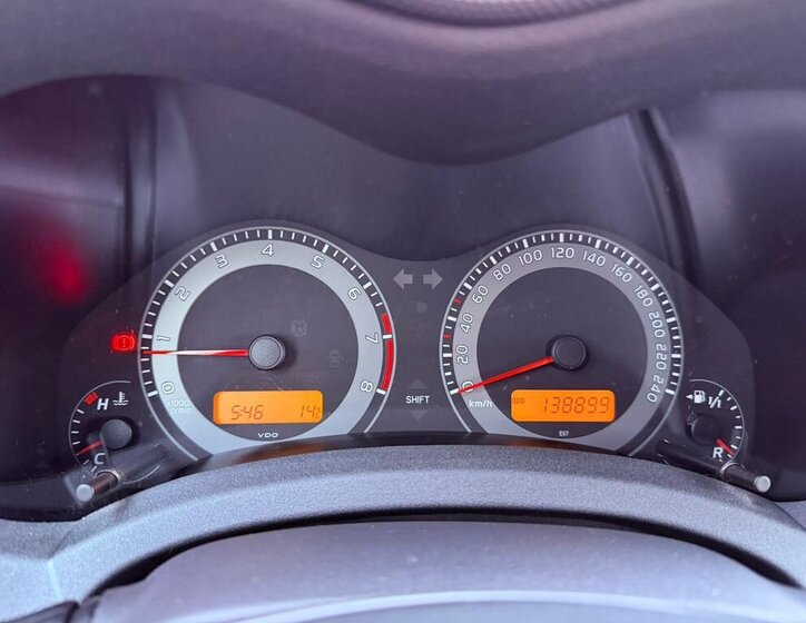 Toyota Auris Hatchback 1,6 l 97 kw