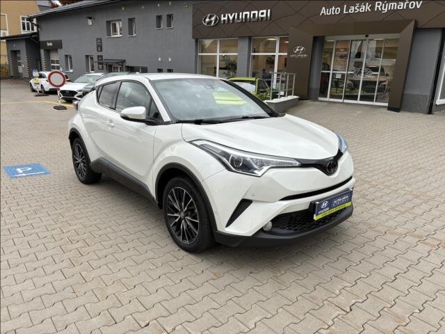 Toyota C-HR SUV / Terénní 1,2 l 85 kw