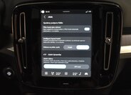 Volvo XC40 SUV / Terénní 2,0 l 120 kw