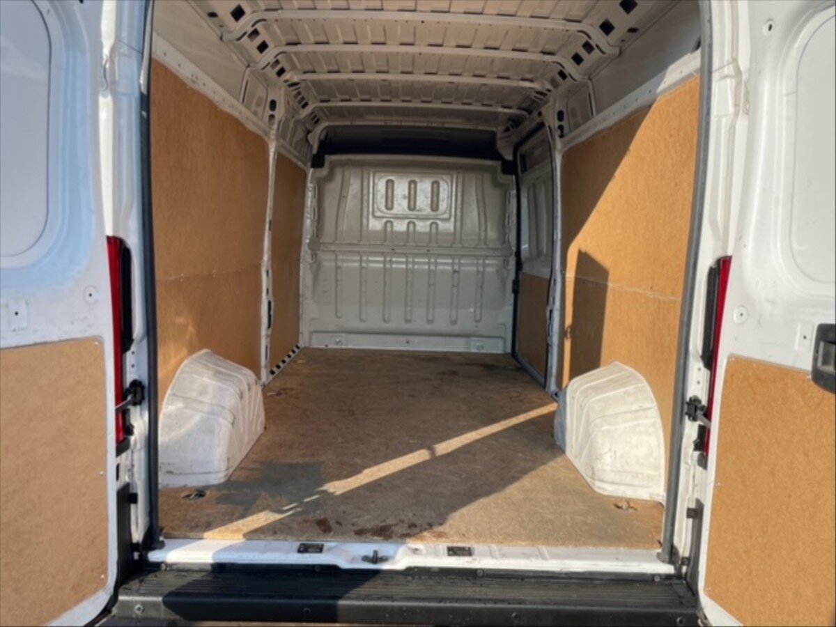 Peugeot Boxer Skříň 2,2 l 103 kw