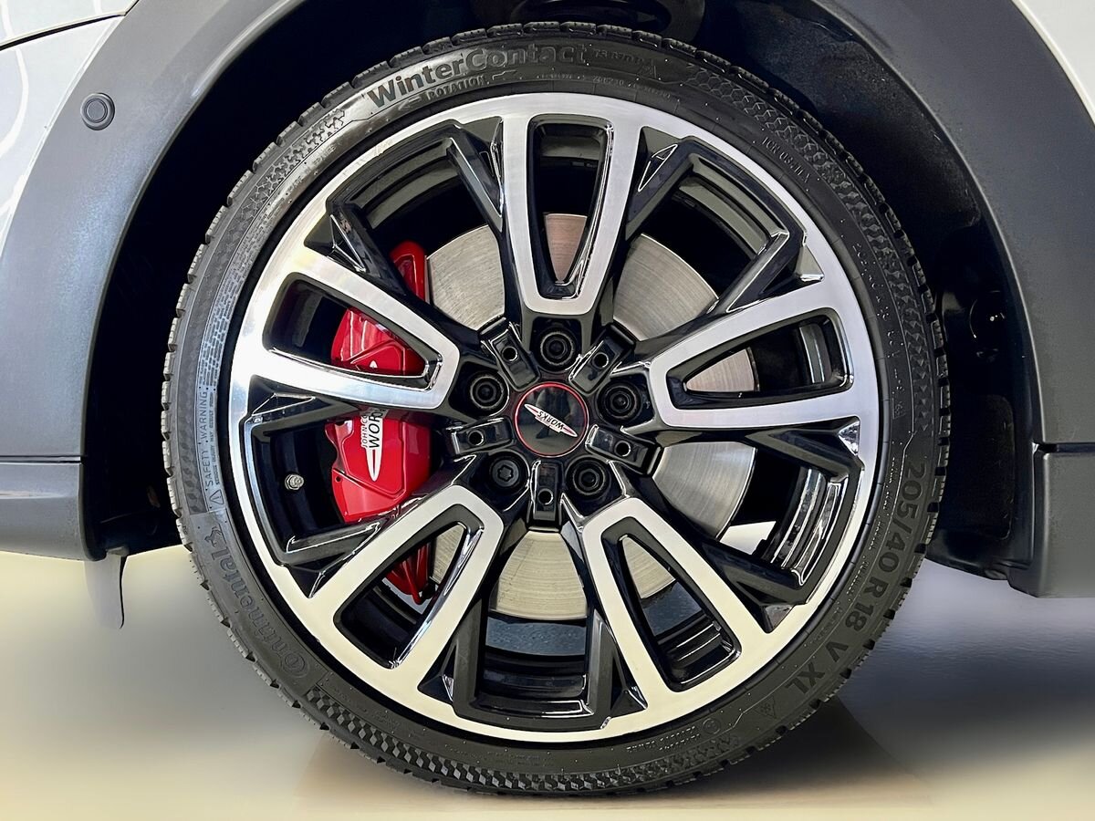 Mini Cooper Hatchback 2,0 l 170 kw