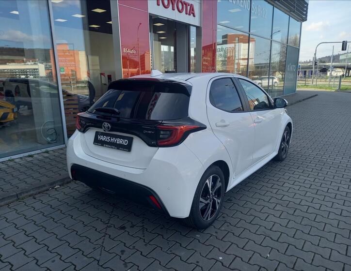 Toyota Yaris Hatchback 1,5 l 85 kw