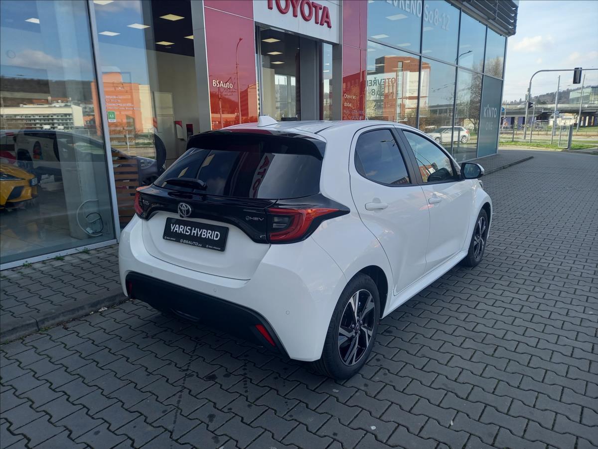 Toyota Yaris Hatchback 1,5 l 85 kw