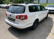 Volkswagen Passat Kombi 2,0 l 125 kw