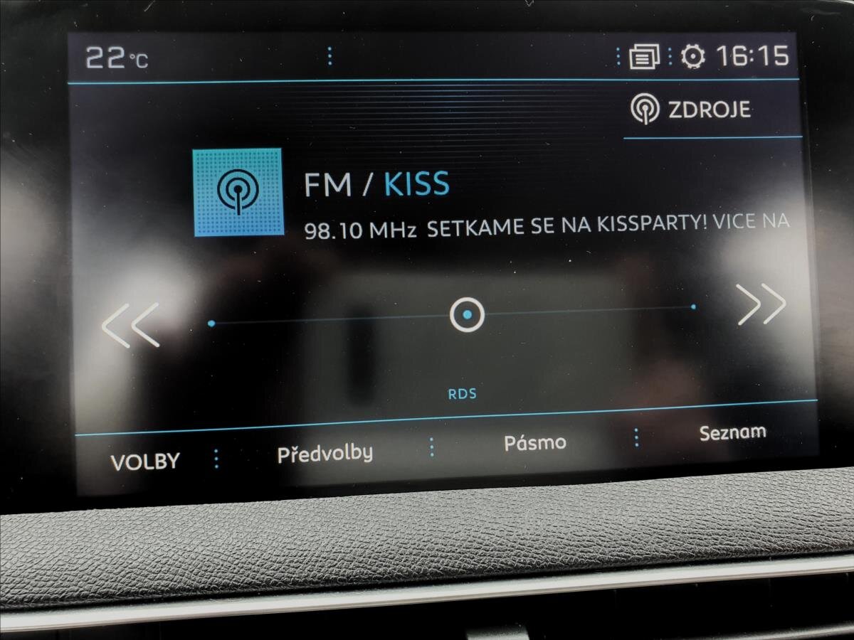 Peugeot 5008 SUV 2,0 l 110 kw