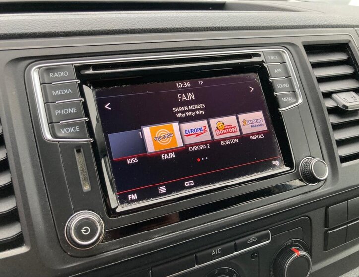 Volkswagen Transporter 24