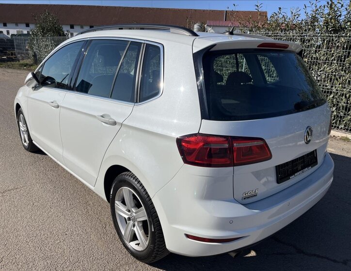 Volkswagen Golf Sportsvan Kombi 1,6 l 81 kw