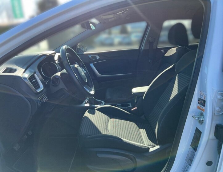 KIA Ceed Kombi 1,5 l 117 kw