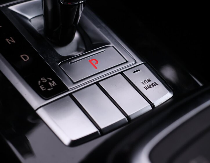 Mercedes-Benz Třídy G SUV 3,0 l 155 kw