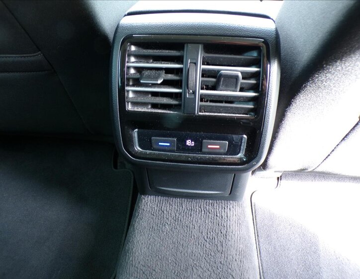 Volkswagen Passat Kombi 2,0 l 110 kw