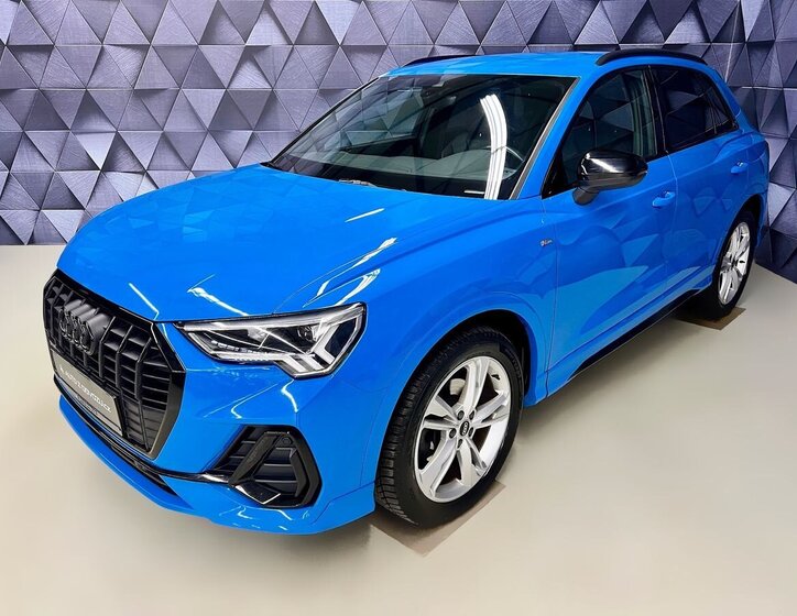 Audi Q3 1