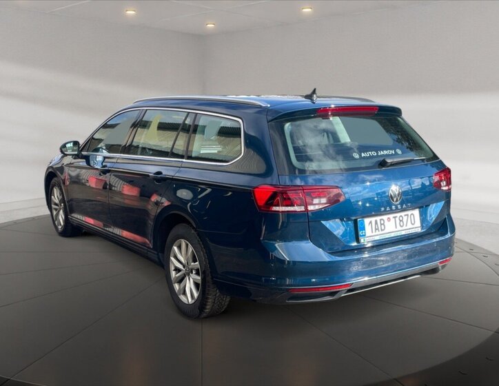 Volkswagen Passat Kombi 1,5 l 110 kw