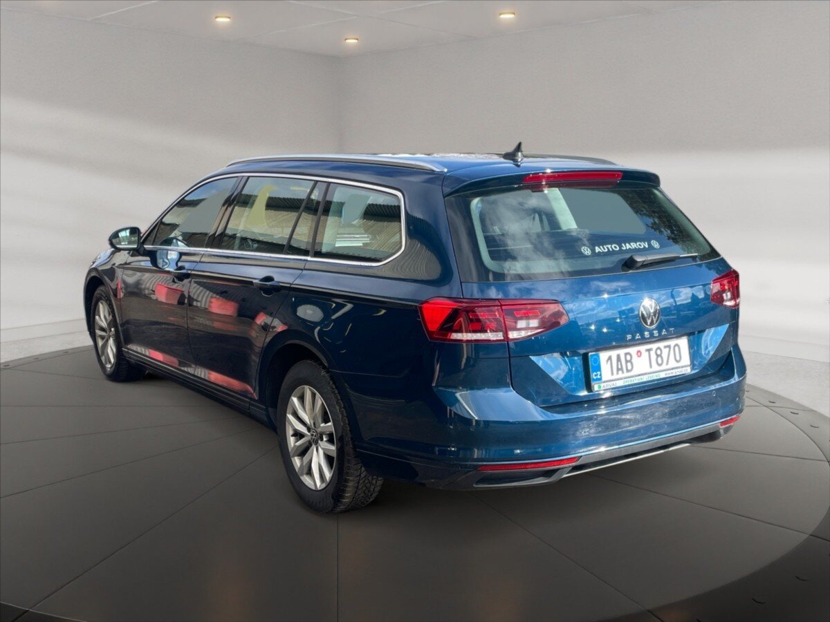 Volkswagen Passat Kombi 1,5 l 110 kw