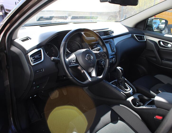 Nissan Qashqai SUV / Terénní 1,3 l 117 kw