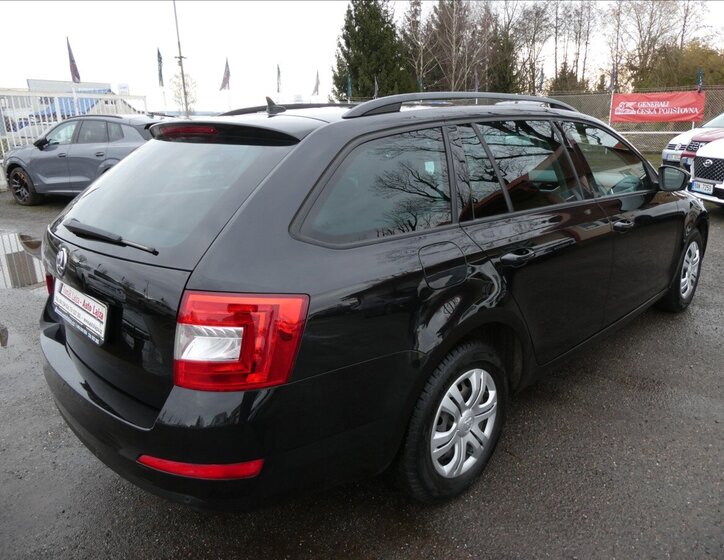 Škoda Octavia Kombi 1,6 l 77 kw