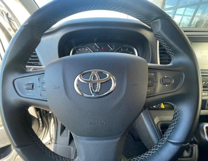 Toyota ProAce Verso MPV 2,0 l 106 kw