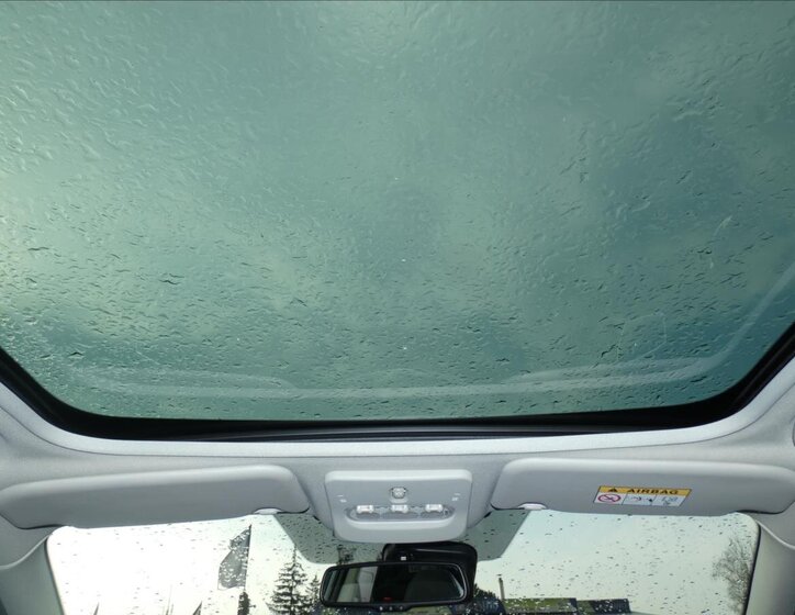 Nissan Qashqai SUV 1,2 l 85 kw