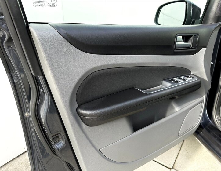 Ford Focus Kombi 1,6 l 80 kw