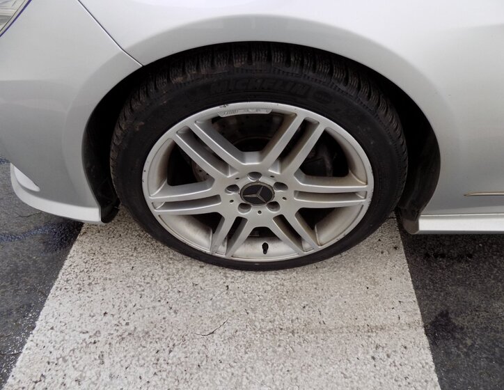 Mercedes-Benz Třídy E Sedan / Limuzína 2,1 l 125 kw