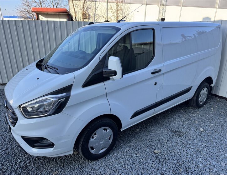 Ford Transit Custom Skříň 2,0 l 77 kw
