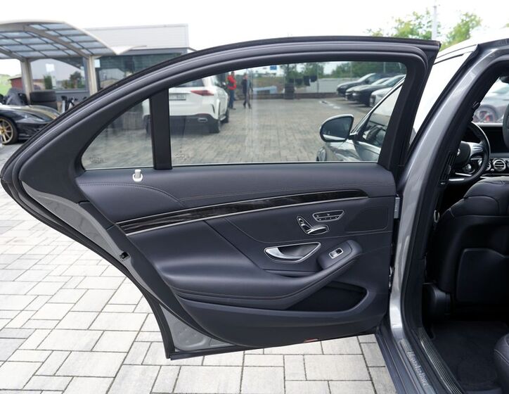 Mercedes-Benz Třídy S 16