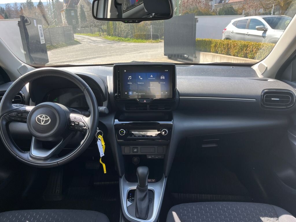 Toyota Yaris Cross SUV / Terénní 1,5 l 68 kw