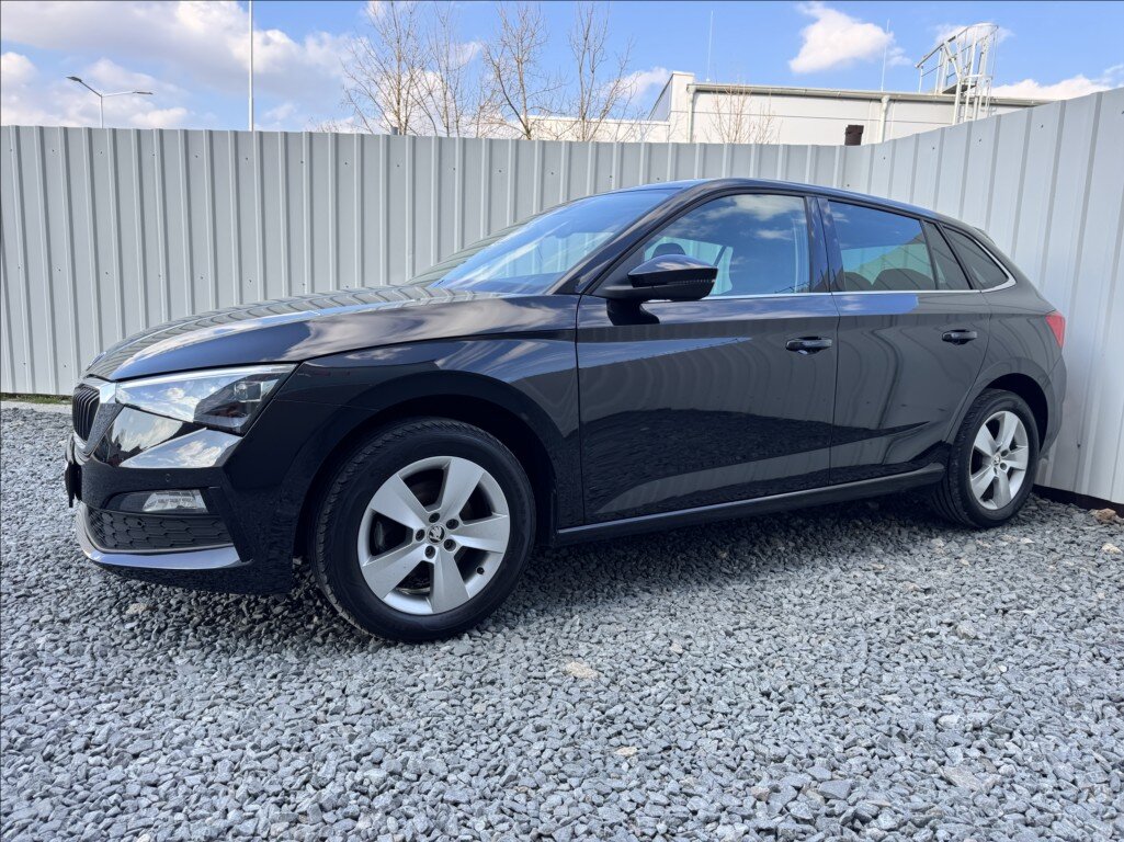 Škoda Scala Hatchback 1,5 l 110 kw