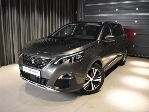 Peugeot 5008 SUV / Terénní 1,5 l 96 kw