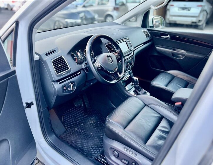 Volkswagen Sharan 11