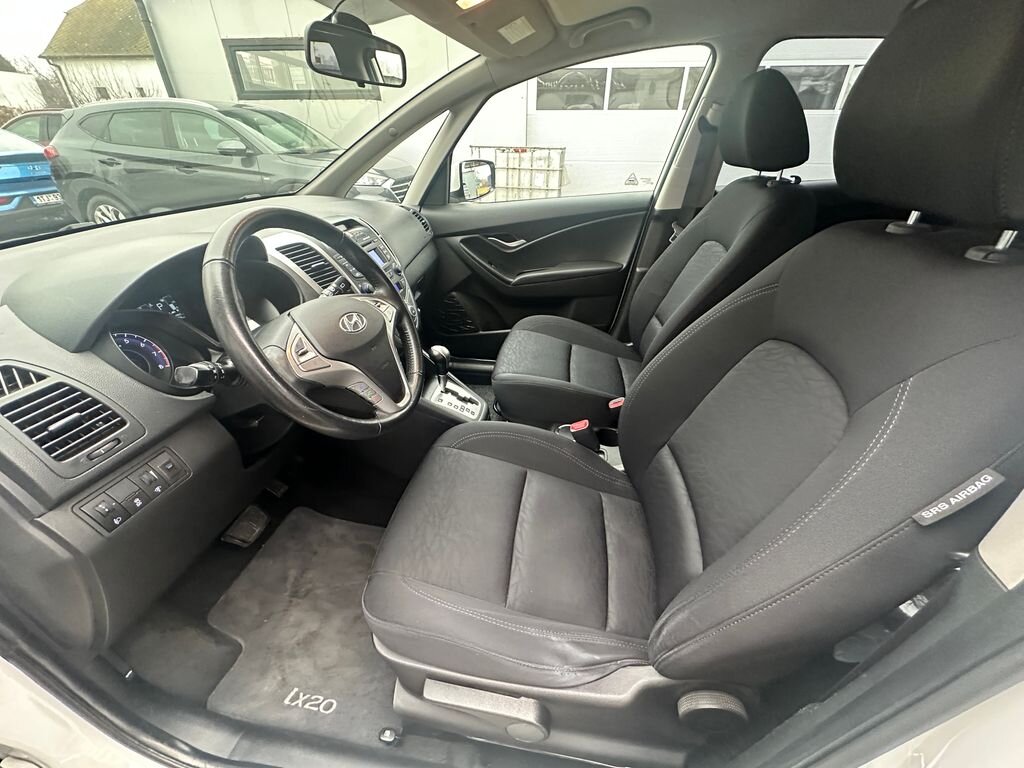 Hyundai ix20 MPV 1,6 l 92 kw