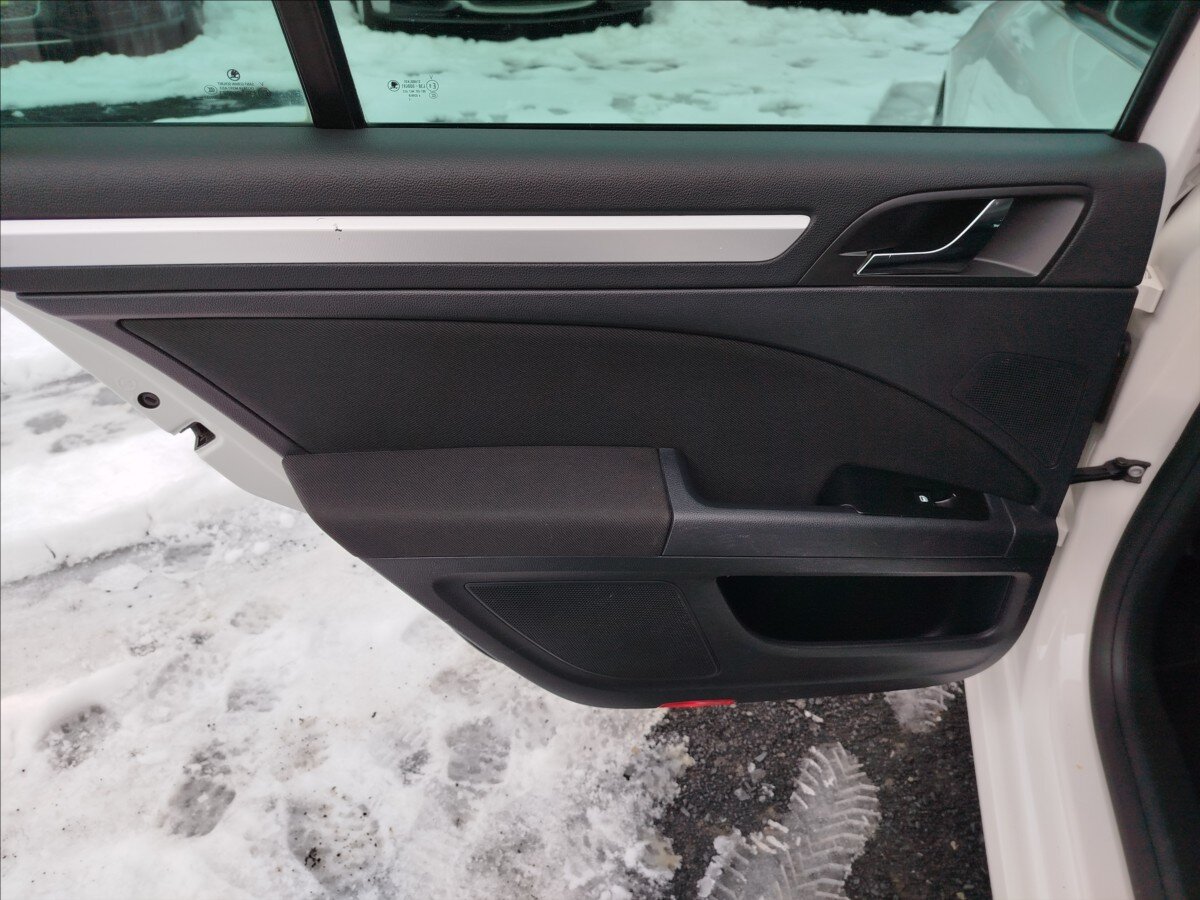 Škoda Superb Kombi 2,0 l 103 kw