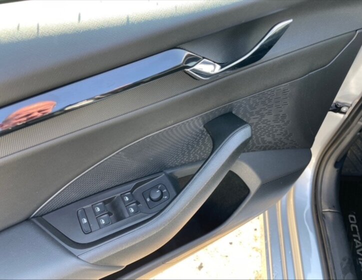 Škoda Octavia Kombi 2,0 l 110 kw