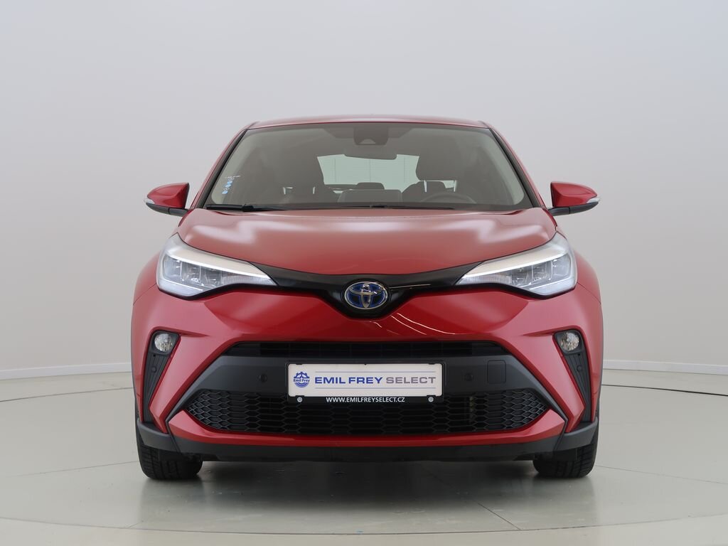 Toyota C-HR SUV / Terénní 1,8 l 72 kw