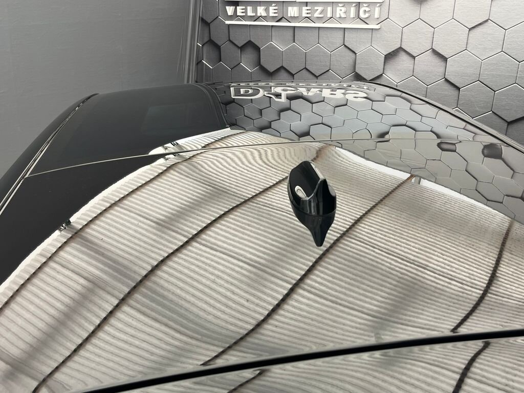 Ford S-MAX MPV 2,5 l 140 kw