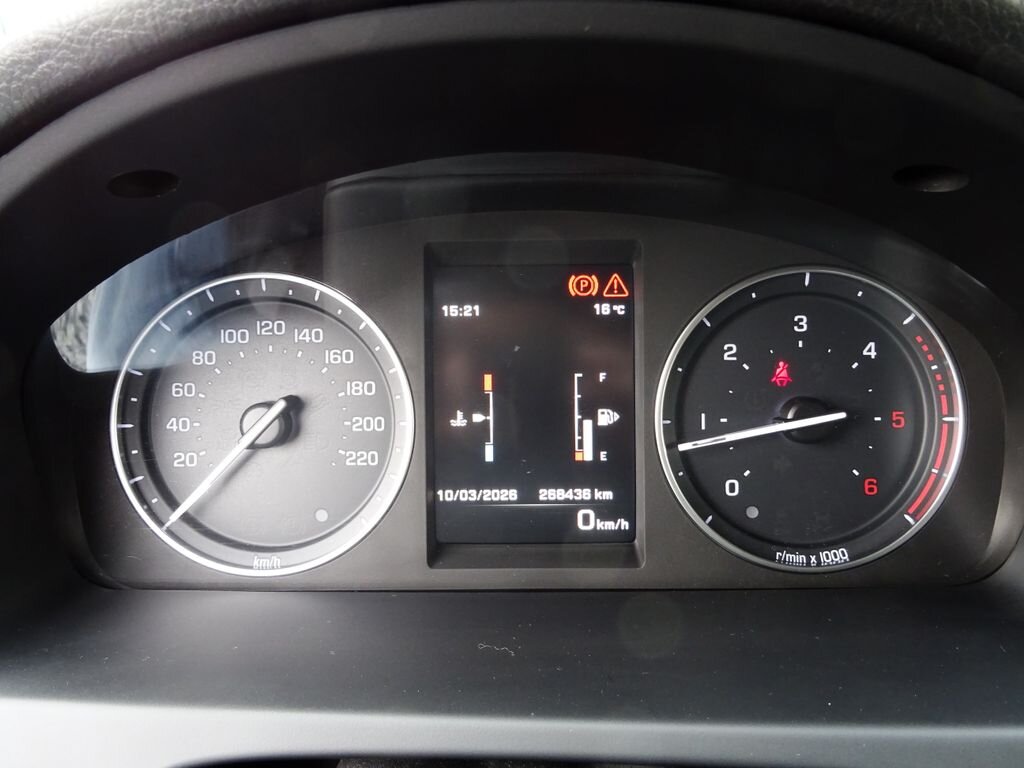 Land Rover Freelander SUV / Terénní 2,2 l 110 kw