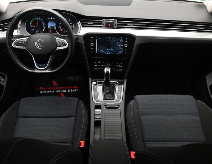 Volkswagen Passat Kombi 1,4 l 115 kw